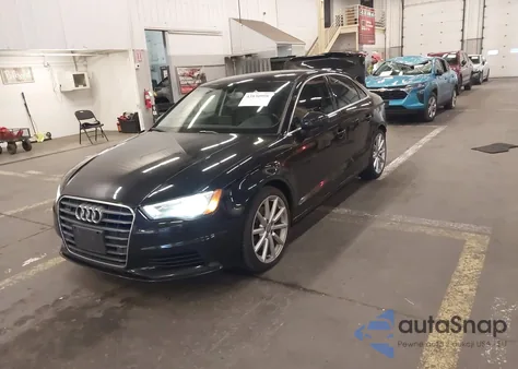 2015 Audi A3 2.0T Premium z USA, uszkodzony, nr VIN WAUEFGFF8F1094699